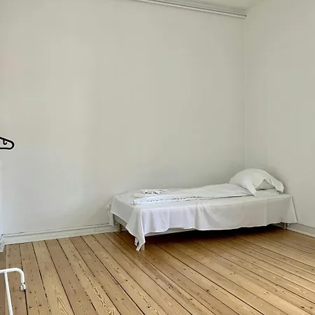 Apartmán And Spacious For 4 Randers